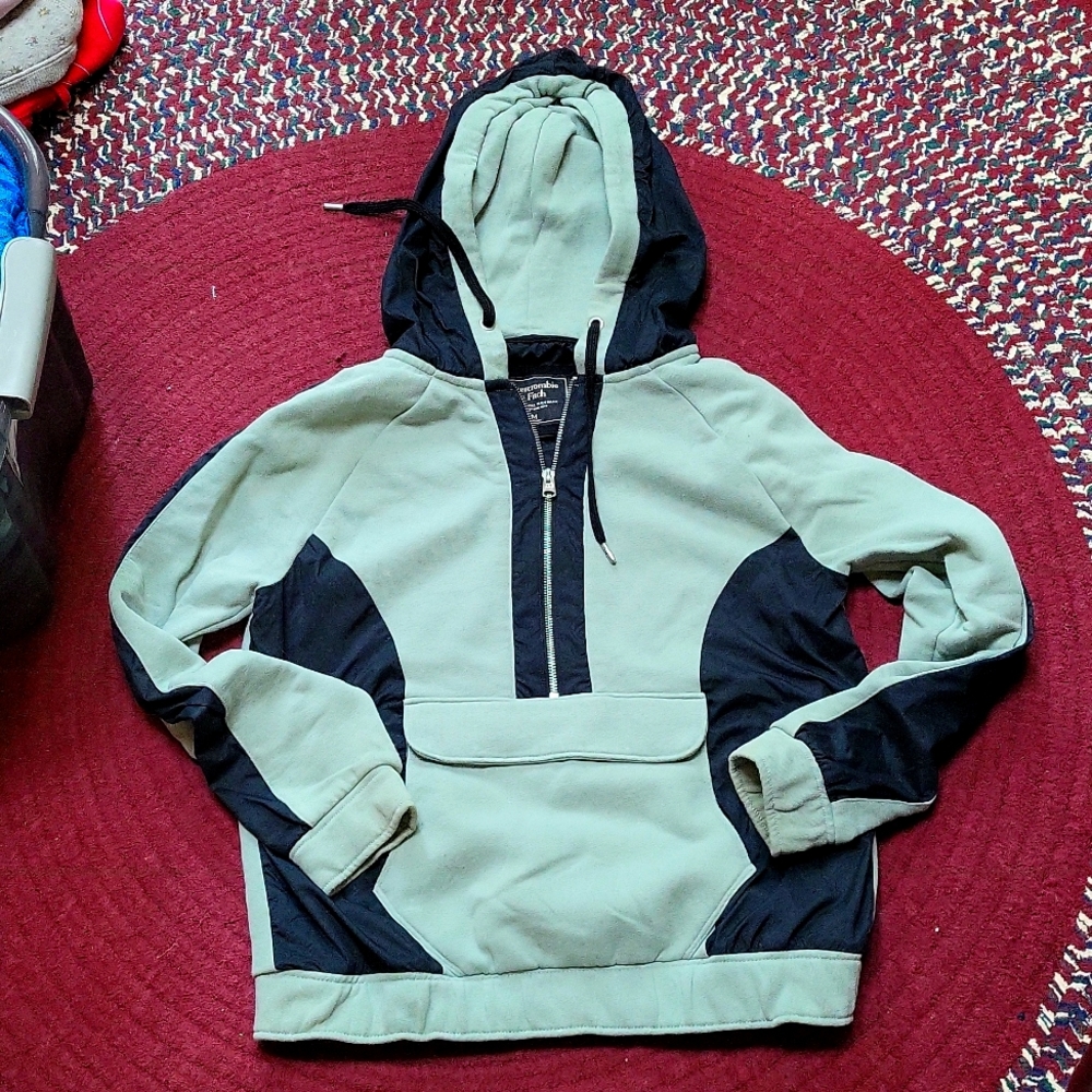 Abercrombie & Fitch Hoodie
